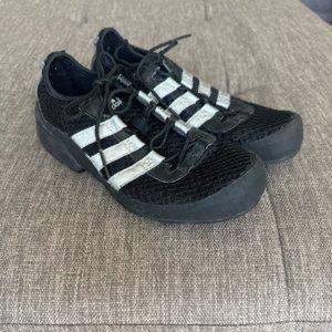 Meet your Posher, Abigail